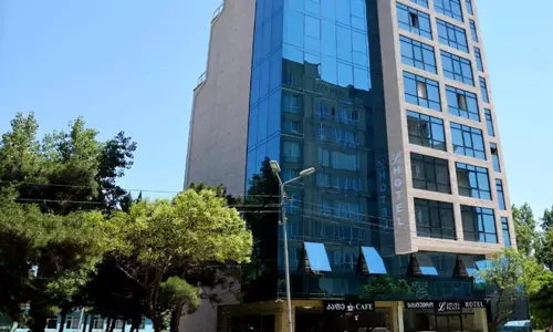 هتل ال پلازا تفلیس